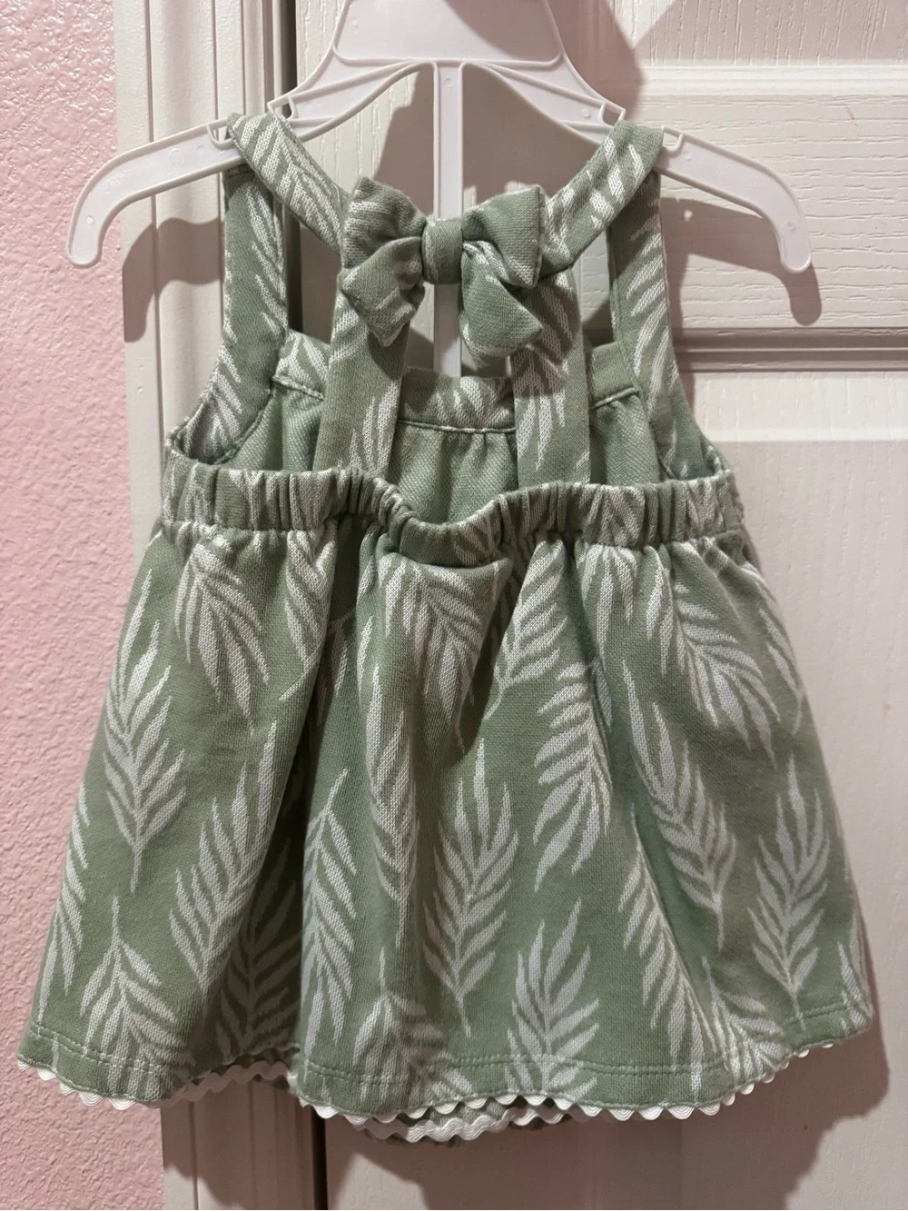 Girls Green Leaf-Print shirt and Short matching set with Bows